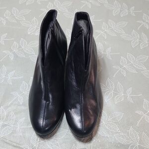 Munro Ankle Boot
